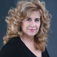 Linda Yalen